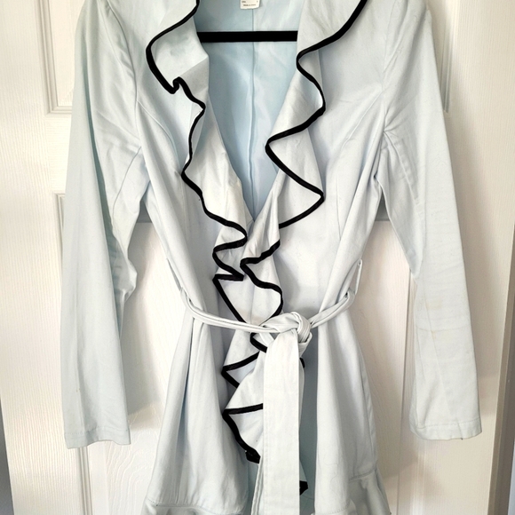 3/4 ruffle spring jacket - Picture 1 of 12